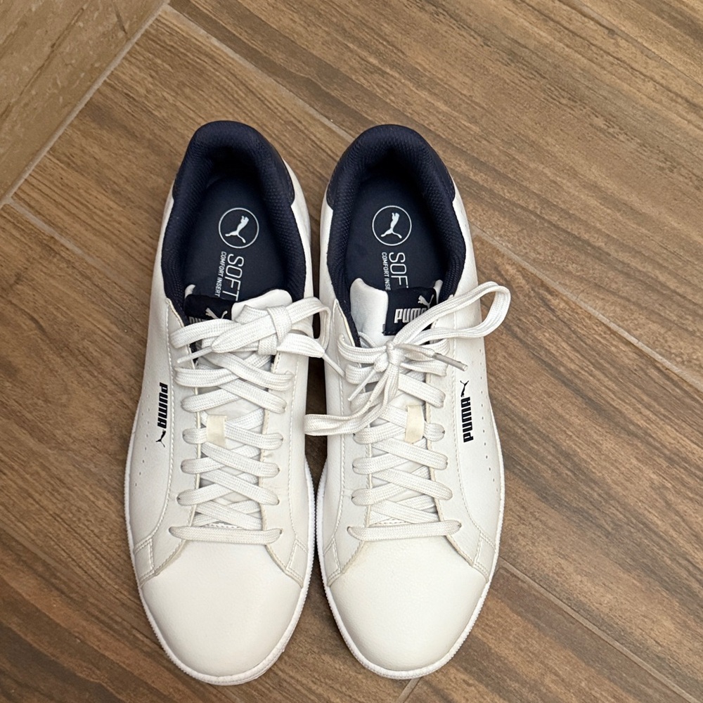 Puma Men's White and Black Sneakers